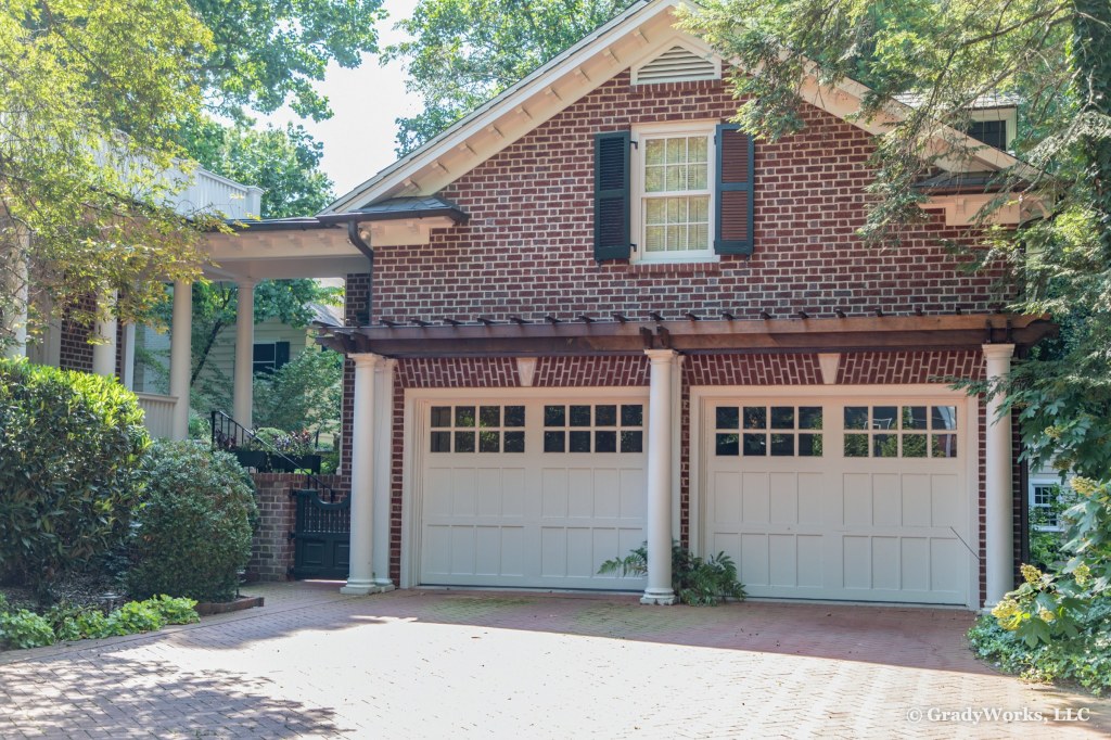 Historic home, residential real estate photography by Bill Grady
