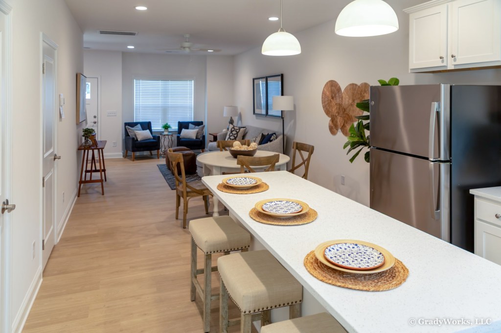 Peachtree Townhomes real estate photography by Bill Grady, GradyWorks LLC